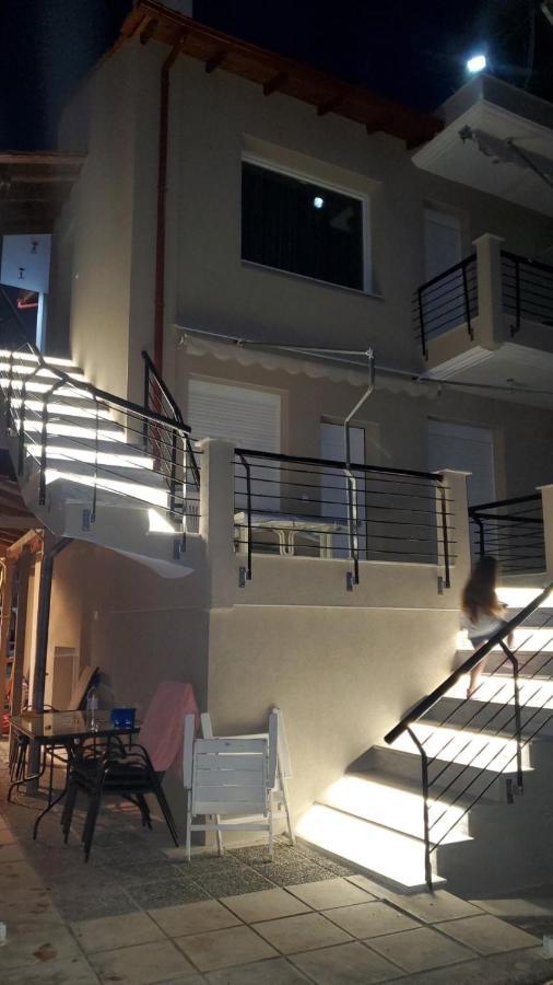 Apartament Vasilia Nea Iraklia Zewnętrze zdjęcie